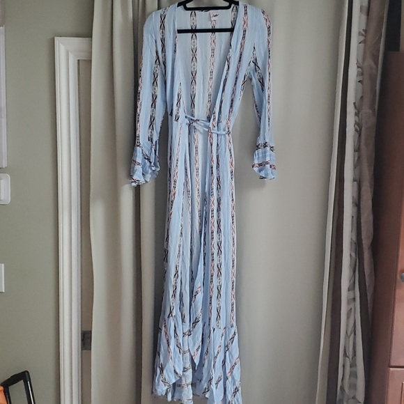 EUC boho wrap dress from boutique in Van - Picture 4 of 4